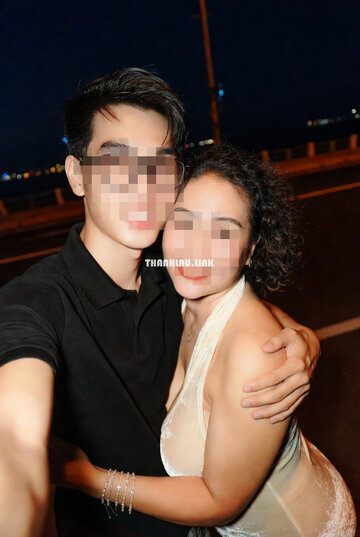 download (28)-seA.jpg download (28)-seA.jpg